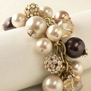 Stella and Dot Audrey Cluster Pearl Bracelet, retired vintage
